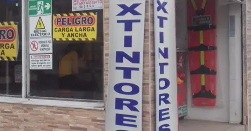 COMERCIAL DE EXTINTORES Y SENALES COMERCIAL DE EXTINTORES Y SENALES